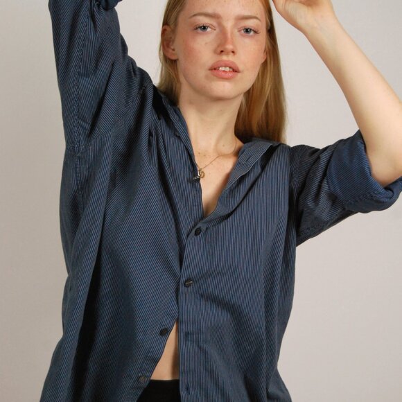 Y2K Striped Button Up (L) blue large vintage navy slim fit business casual fall - Picture 5 of 8